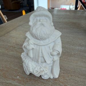 🌱Vintage Ceramic Bisque Santa Figurine
